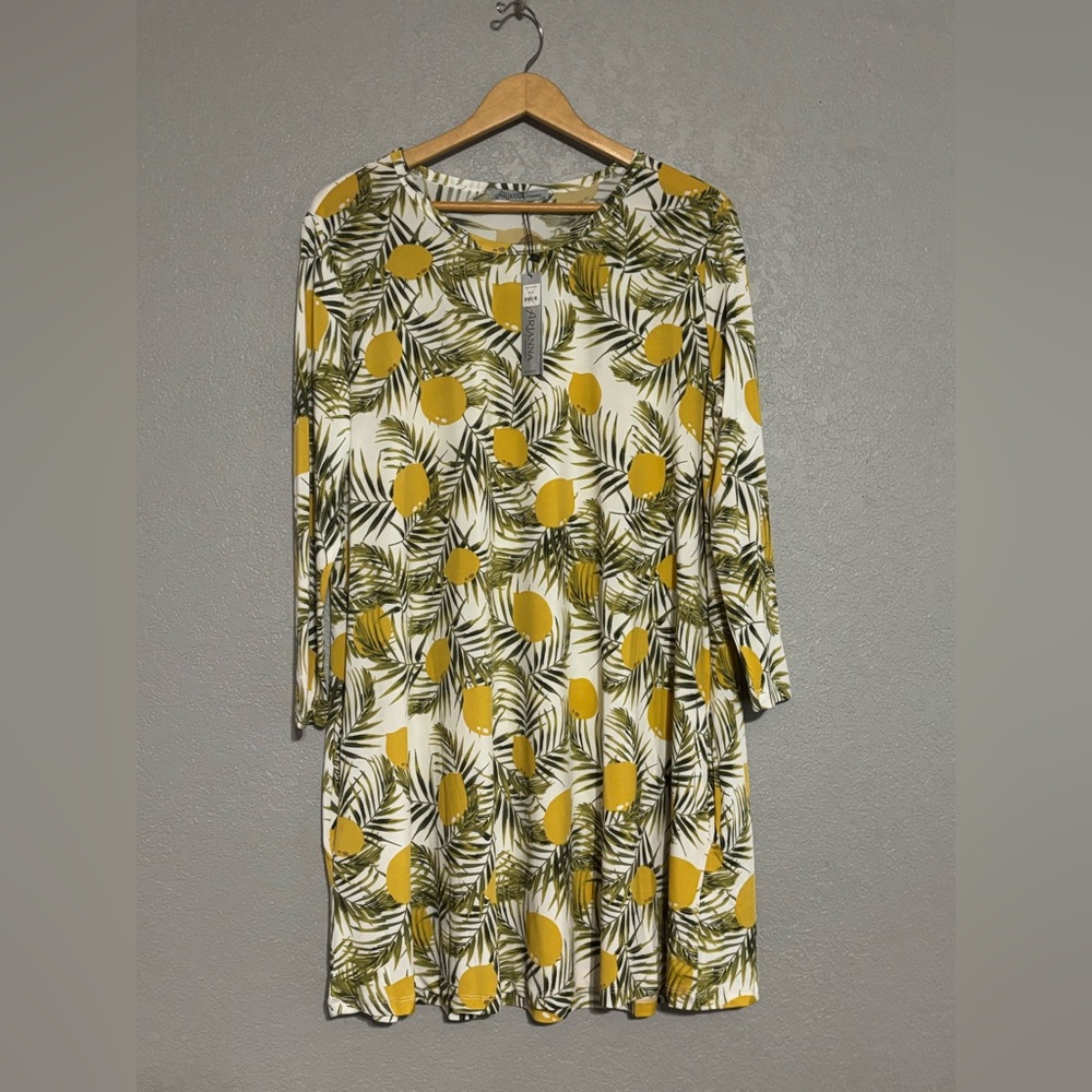 Arianna by Howard’s 3/4 sleeve lemon print dress